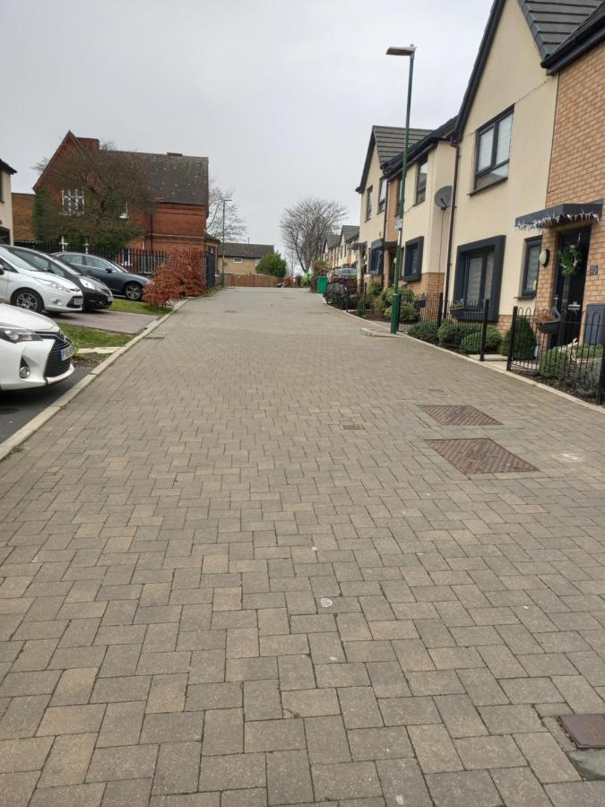 Immaculate 3 Bedroom Property. Nottingham Exterior foto